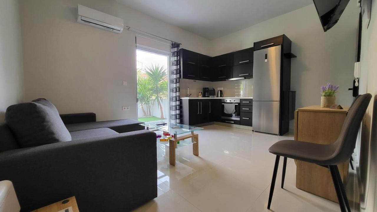 Konnet Apartment Rhodes City Εξωτερικό φωτογραφία